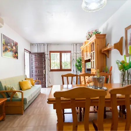 Coqueto By Interhome * Riumar